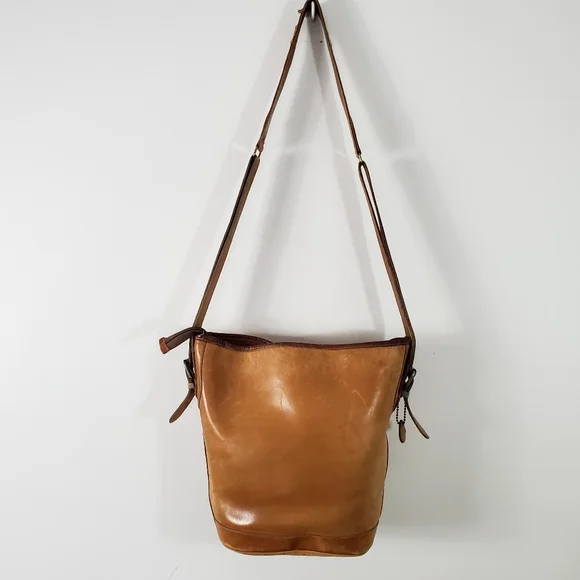 Roots Leather Extra Large Hobo Bucket Shoulder Crossbody Bag Made in Canada - Picture 5 of 15